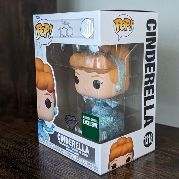 NEW Funko Cinderella Diamond Disney 100 Pop Barnes and Noble Exclusive 1318 - Picture 8 of 11